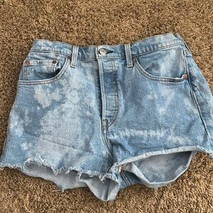Levi shorts